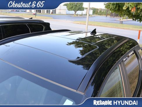 Used 2023 Hyundai Santa Cruz Night AWD/4WD image 14