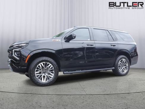 Used 2025 Chevrolet Tahoe Z71 w/ Comfort Package AWD/4WD image 1