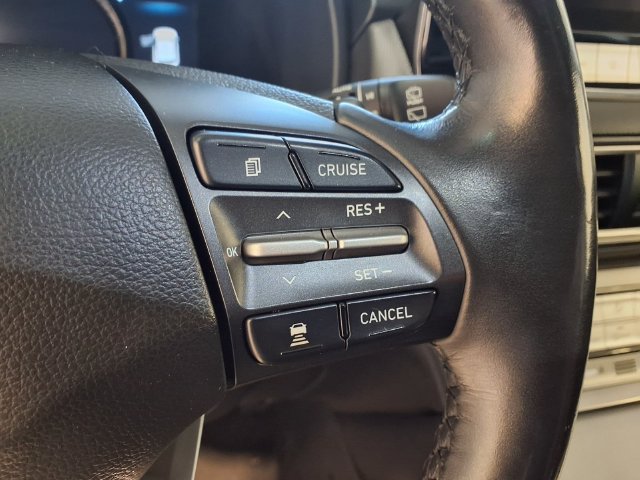 Used 2021 Hyundai Kona Ultimate FWD image 12