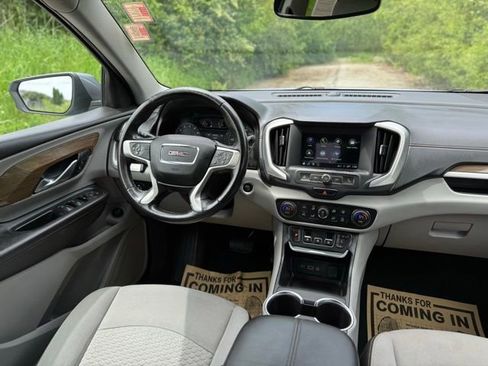 Used 2018 GMC Terrain SLE w/ Driver Convenience Package FWD image 28