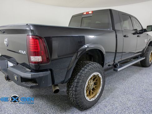 Used 2018 RAM 3500 Laramie w/ Sport Appearance Group AWD/4WD image 7