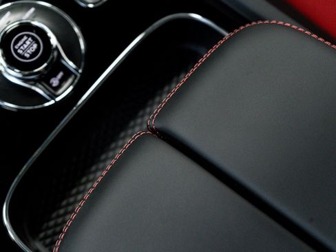 New 2025 Bentley Bentayga image 33