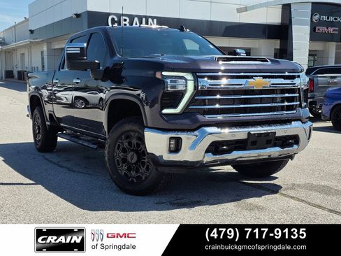 Used 2024 Chevrolet Silverado 2500 LTZ w/ LTZ Plus Package AWD/4WD image 1