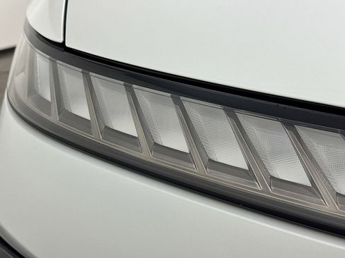 New 2026 INFINITI QX80 Autograph w/ Premium Cargo Package image 41