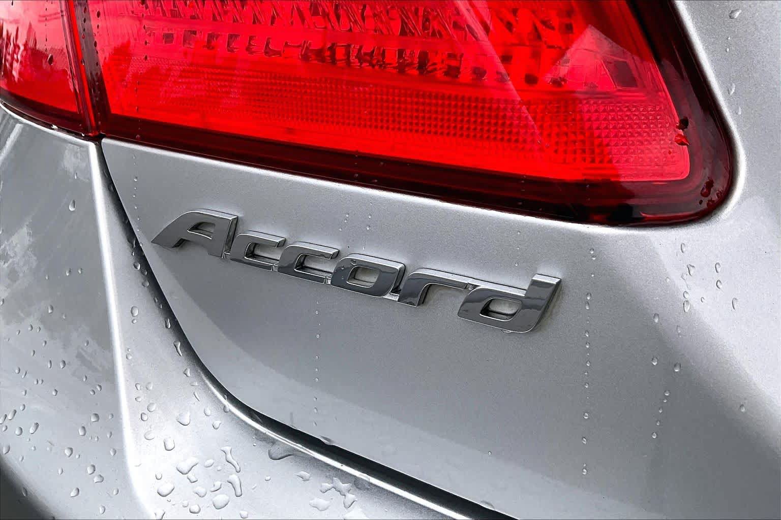 Used 2013 Honda Accord EX image 9