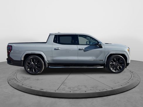 Used 2026 GMC Sierra EV Denali image 9