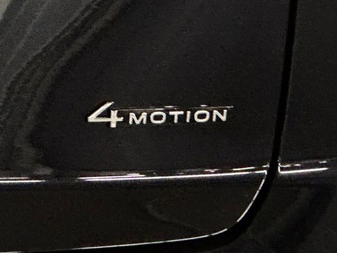 New 2026 Volkswagen Atlas Cross Sport SE image 34