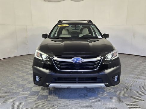 Used 2020 Subaru Outback Limited XT image 3