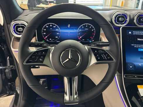 New 2026 Mercedes-Benz GLC 300 4MATIC image 8