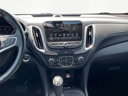 Used 2018 Chevrolet Equinox Premier image 9