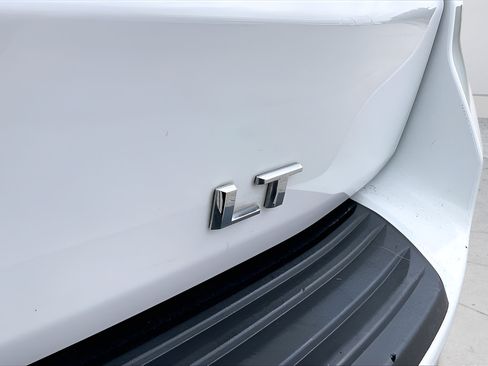Used 2021 Chevrolet Tahoe LT RWD image 32