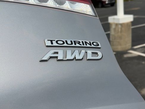 Used 2021 Honda Pilot Touring image 34