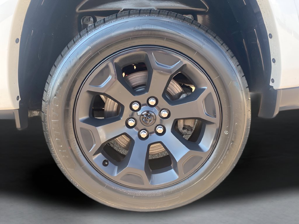 Used 2025 RAM 1500 Big Horn AWD/4WD image 36