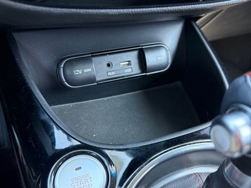 Used 2018 Kia Soul ! w/ Tech Package FWD image 20