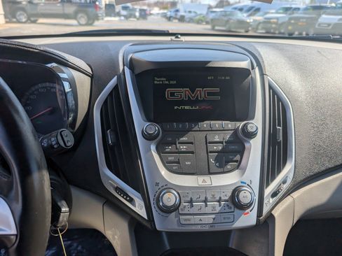 Used 2017 GMC Terrain SLE w/ Convenience Package image 17