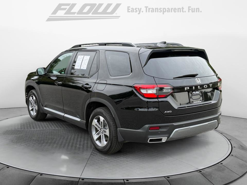 Certified 2026 Honda Pilot EX-L image 6