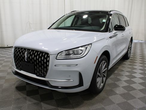 New 2025 Lincoln Corsair Grand Touring w/ Equipment Group 301A image 38