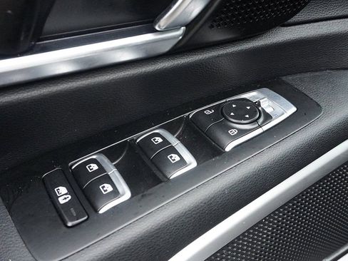 Used 2023 Kia Telluride EX w/ EX Captain's Chair Package image 36