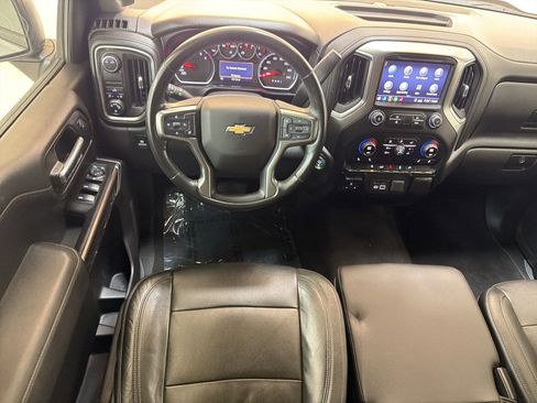 Used 2020 Chevrolet Silverado 1500 LT w/ All-Star Edition image 25