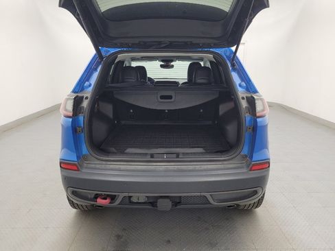 Used 2019 Jeep Cherokee Trailhawk AWD/4WD image 29