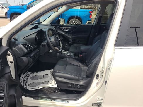 Used 2020 Subaru Forester Touring AWD/4WD image 16