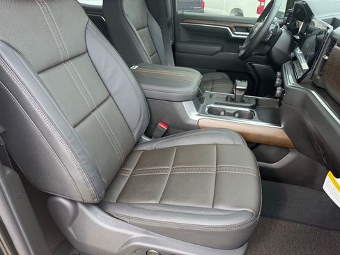 New 2026 Chevrolet Silverado 1500 High Country w/ Technology Package image 42