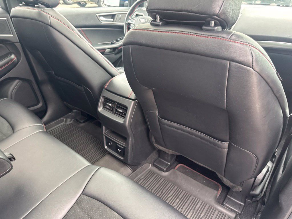 Certified 2023 Ford Edge ST-Line w/ Class II Trailer Tow Package AWD/4WD image 42
