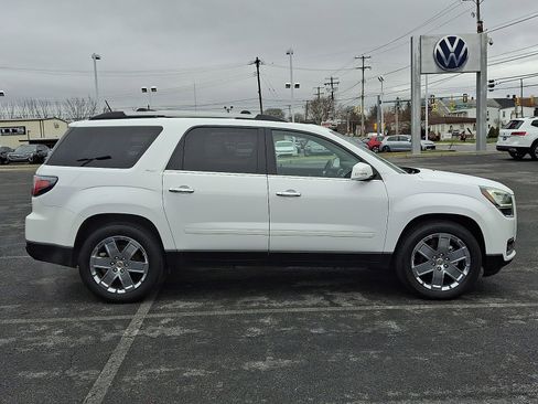 Used 2017 GMC Acadia Limited SLT image 7