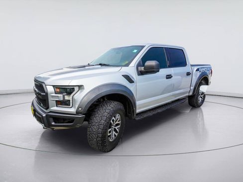 Used 2018 Ford F150 Raptor AWD/4WD image 2