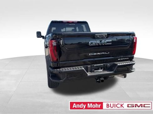 New 2026 GMC Sierra 3500 Denali Ultimate AWD/4WD image 11