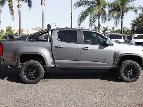 Used 2021 Chevrolet Colorado ZR2 w/ ZR2 Dusk Special Edition image 10