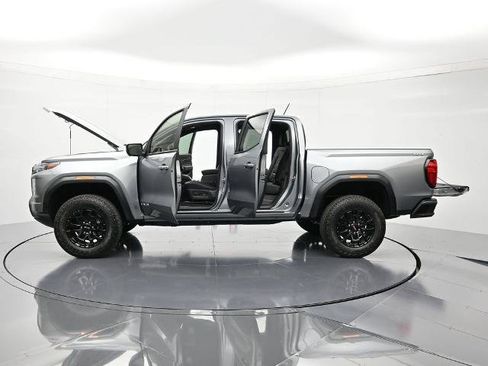 New 2026 GMC Canyon Elevation w/ Convenience Package image 47