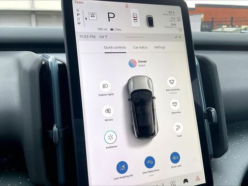 Used 2025 Volvo EX30 Ultra image 39