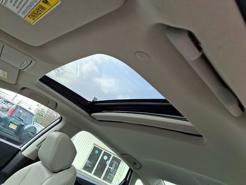 Used 2024 Honda Accord Touring image 14