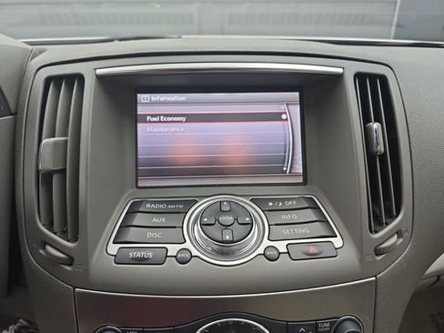 Used 2015 INFINITI Q40 w/ Moonroof Package image 32