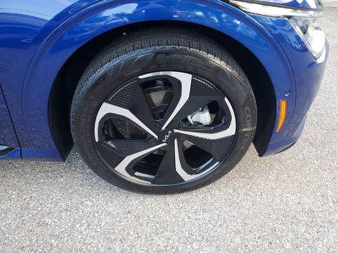 Certified 2023 Kia EV6 GT-Line w/ GT-Line White Seat Package image 6