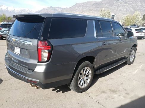 Used 2022 Chevrolet Suburban Premier image 5