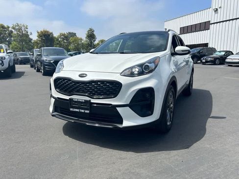 Used 2021 Kia Sportage S w/ S FWD Premium Package image 5