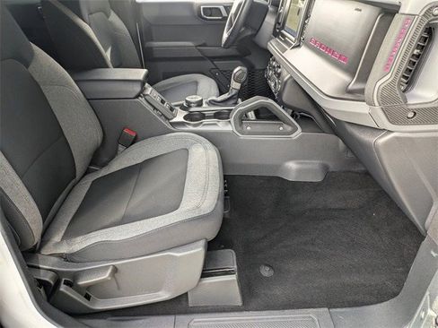 Used 2022 Ford Bronco Big Bend image 41