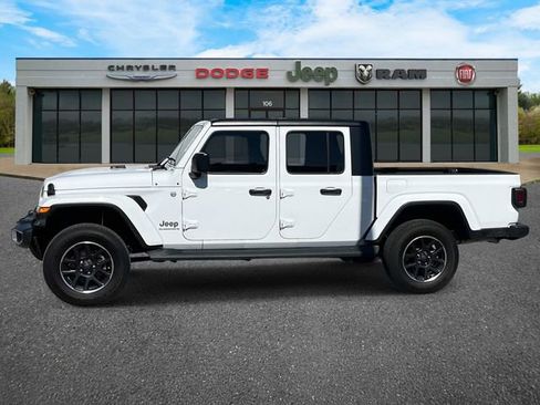 Used 2023 Jeep Gladiator Overland w/ Popular Equipment Package AWD/4WD image 6