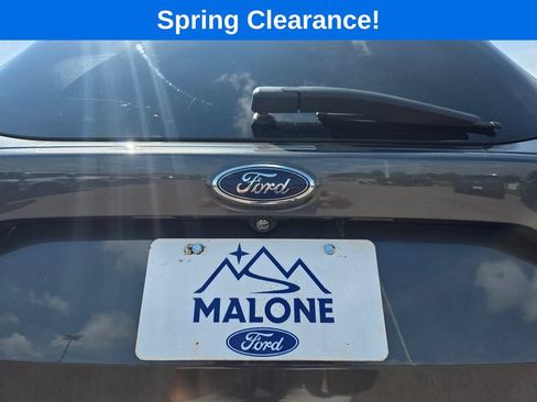 Certified 2018 Ford Escape SE w/ SE Sync 3 Package AWD/4WD image 14