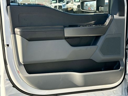 New 2026 Ford F450 XLT w/ 360-Degree Camera Package image 16