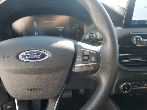 Used 2025 Ford Escape Active image 18