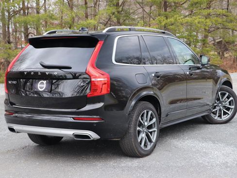 Used 2019 Volvo XC90 T6 Momentum w/ Advanced Package image 4