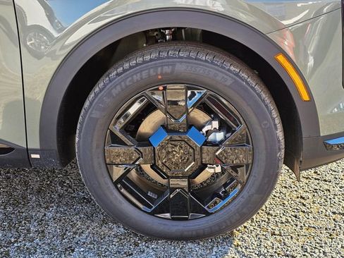 New 2026 Kia Sportage X-Line image 9