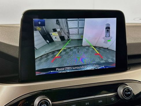 Used 2020 Ford Escape SEL AWD/4WD image 19
