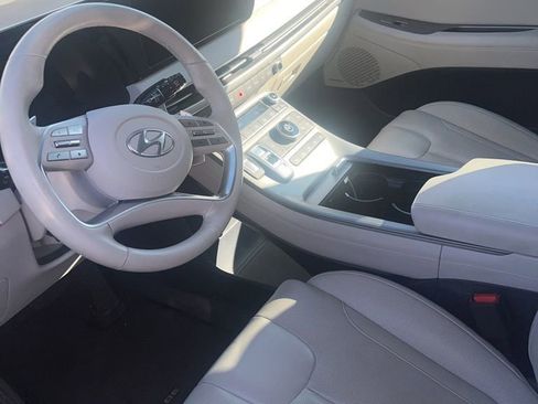 Used 2024 Hyundai Palisade Limited image 4