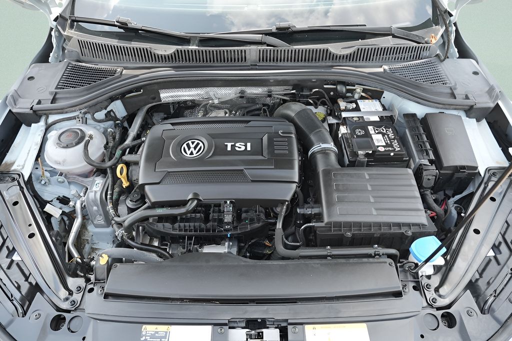 Used 2025 Volkswagen Jetta GLI Autobahn w/ GLI Black Package FWD image 19