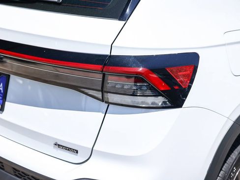 New 2025 Volkswagen Taos S image 11