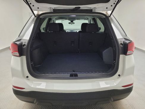 Used 2024 Chevrolet Equinox LS w/ LS Convenience Package FWD image 29